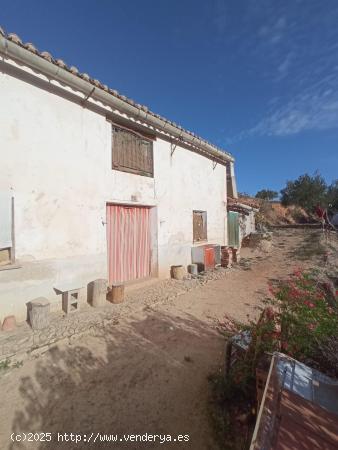 Se Vende en Torremanzanas - ALICANTE