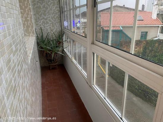 EN VENTA CASA CENTRICA EN CALDAS DE REIS, CON TERRENO Y GARAJE - PONTEVEDRA