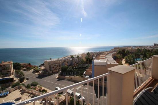 ÁTICO CON VISTAS AL MAR EN DEHESA DE CAMPOAMOR - ALICANTE