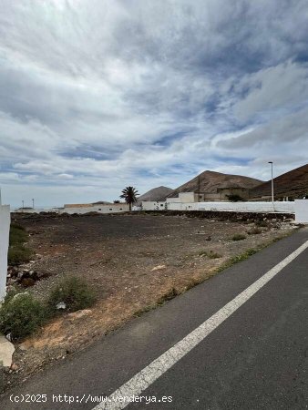 SE VENDE Terreno en San Bartolomé - San Bartolomé