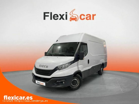 Iveco Daily Iveco Daily 12m3 2.3 MJET 156 Furgon 35s16v 5P - Lleida