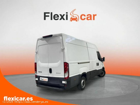 Iveco Daily Iveco Daily 12m3 2.3 MJET 156 Furgon 35s16v 5P - Lleida