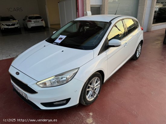 Ford Focus 1.0 Ecoboost Auto-St.-St. 125cv Trend+ - Alzira