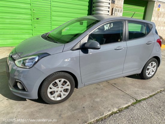 Hyundai i10 1.0 TECNO PLUS BLUE EDITION 5P NACIONAL CERTIFICADO EN CARROCERIA - Malaga