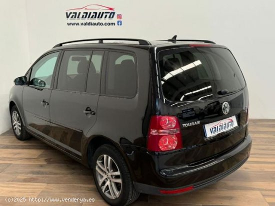 VOLKSWAGEN Touran en venta en Aranguren (Navarra) - Aranguren