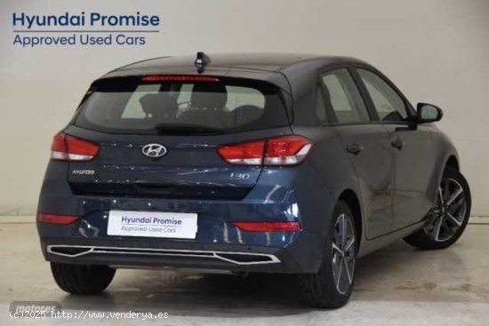 Hyundai i30 1.5 DPI Klass SLX 110 de 2023 con 12.012 Km por 19.990 EUR. en Pontevedra