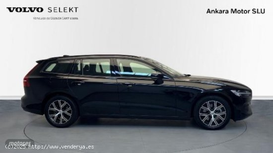 Volvo V 60 2.0 B4 D ESSENTIAL AUTO 5P de 2023 con 9.304 Km por 39.500 EUR. en Alicante