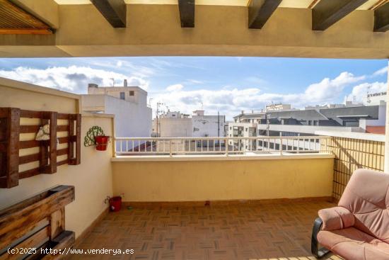  Luminoso Ático dúplex muy cerca del centro de Torrevieja - ALICANTE 