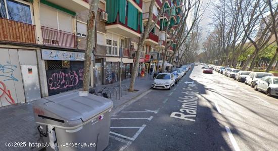 ESTUPENDO LOCAL RAMBLA PRIM - BARCELONA