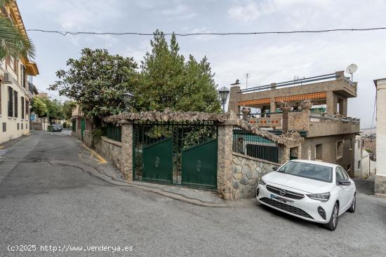  SOLAR DE 463M² EN BARRIO DE MONACHIL - GRANADA 