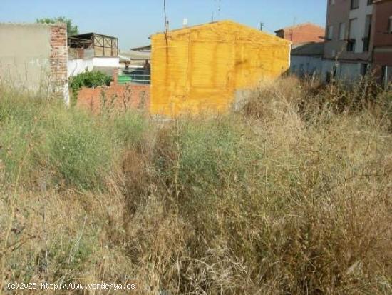 Terreno urbano de 446 m2 en venta en Alameda de la Sagra (Toledo) - TOLEDO