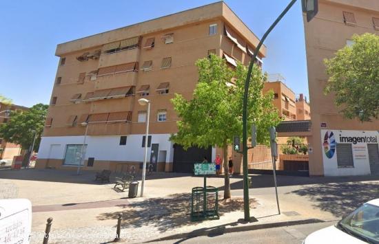 PLAZA DE GARAJE EN GLORIETA CIUDAD DE CÓRDOBA / EDIFICIO EMBAJADOR - CORDOBA