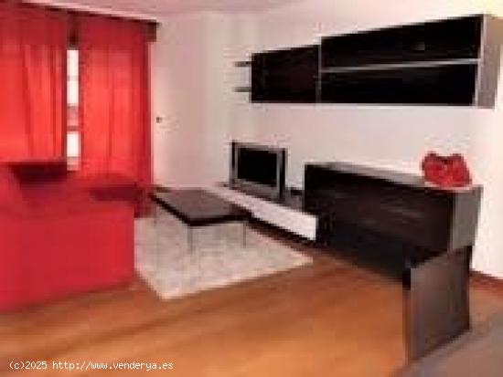 APARTAMENTO ZONA VENEZUELA DE 2 DORMITORIOS Y 2 BAÑOS. GARAJE  DOBLE. - PONTEVEDRA