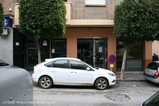  ++local comercial en el centro de molina arreglado y con zona de almacen,++ 107m2 - MURCIA 