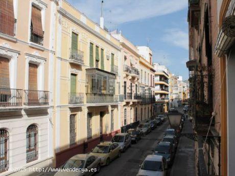 Se Vende en Sevilla - SEVILLA