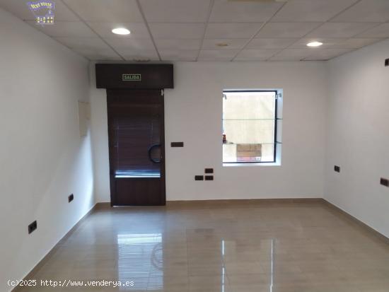  ESTUPENDO LOCAL EN VENTA O ALQUILER ZONA SAN FRANCISCO - CADIZ 