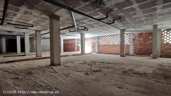 SE VENDE ESTUPENDO LOCAL COMERCIAL EN MOLINA DE SEGURA - MURCIA