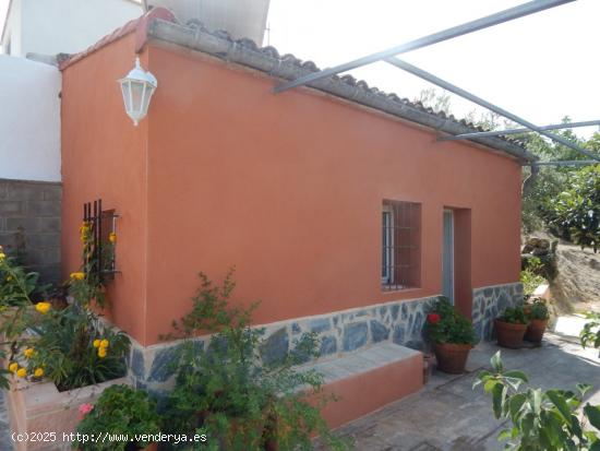 Oportunidad Caseta con Terreno en Bocairent - VALENCIA