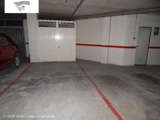  SE VENDE PLAZA DE GARAJE AMPLIA CON TRASTERO EN SAN JOSE!!! - VALENCIA 