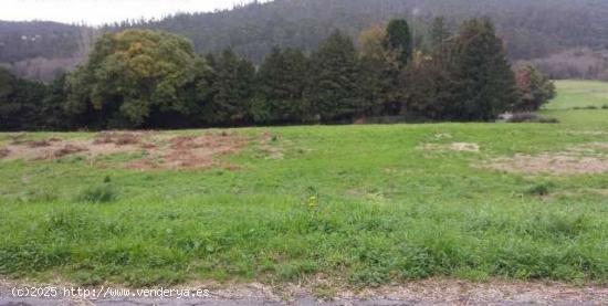  TERRENO URBANIZABLE EN LA ZONA DE ROXOS - A CORUÑA 