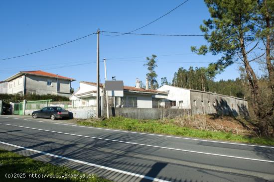 CASA CON NAVE INDUSTRIAL EN EL ROMAÑO - A CORUÑA