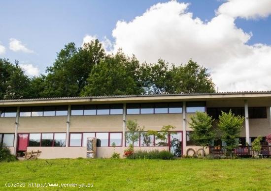 ALBERGUE DE 7 HABITACIONES EN COLES - ORENSE