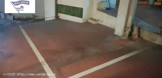 DOS PLAZAS DE GARAJE EN VENTA EN EL ENSANCHE - A CORUÑA