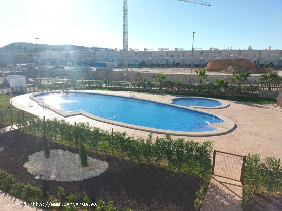 Bungalow en venta a estrenar en Los Montesinos (Alicante)