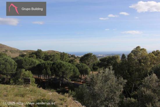 SE VENDE DOS PARCELAS COLINDANTES  CON VISTAS AL MAR - MALAGA