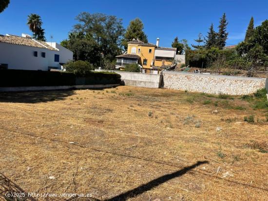 se vende parcela urbana en la carretera de Mijas - MALAGA