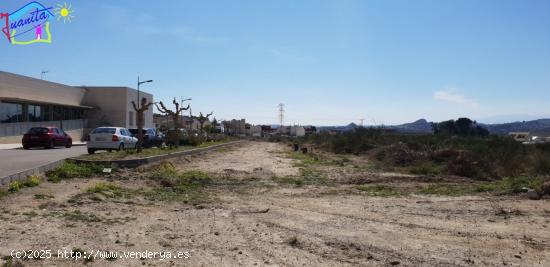 SOLAR EN VENTA DE 1403 M2 A 115€ M2 EN ARCHENA - MURCIA