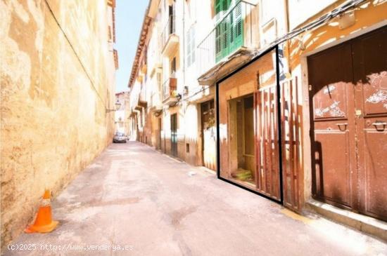 LOCAL A REFORMAR EN CASCO ANTIGUO. POSIBILIDAD DE CAMBIO DE USO A VIVIENDA - BALEARES