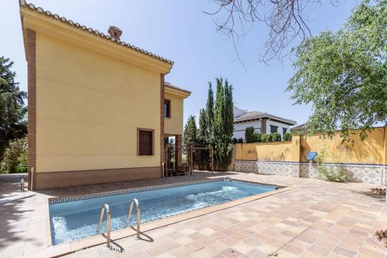 Chalet en Cortijo del Aire - GRANADA