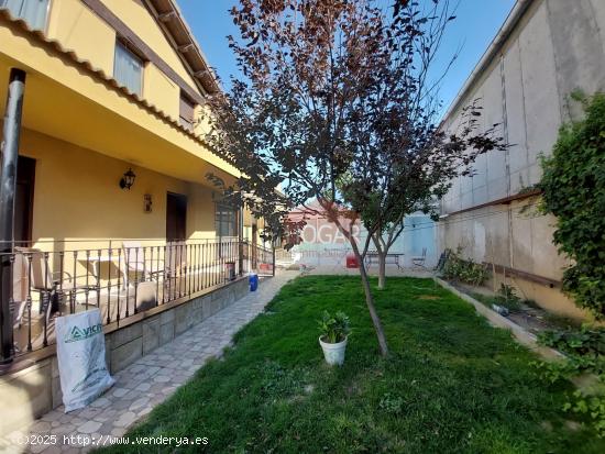 INMHOGAR VENDE CHALET EN VILLANUEVA DEL ACERAL (ÁVILA) 05212 - AVILA