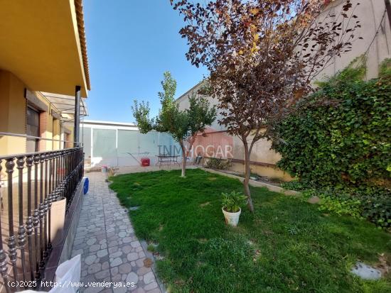 INMHOGAR VENDE CHALET EN VILLANUEVA DEL ACERAL (ÁVILA) 05212 - AVILA