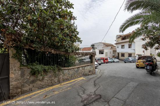 SOLAR DE 463M² EN BARRIO DE MONACHIL - GRANADA