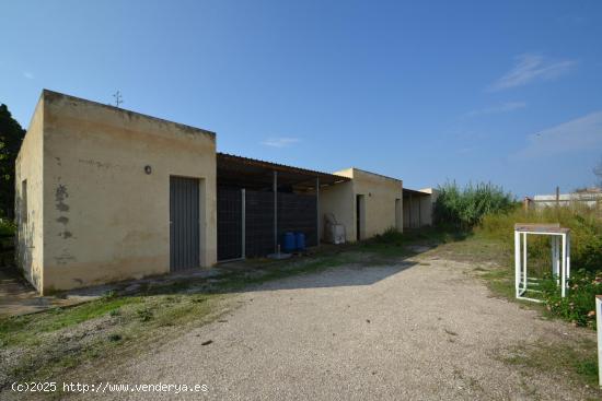  Almacén-trastero con plaza de parking en venta en la urbanización Riumar - TARRAGONA 