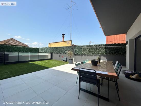 EN EL CENTRO DE TORDERA, ESPECTACULAR CASA CON PISCINA - BARCELONA