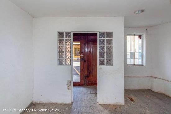 CASA EN VENTA EN MONTROY.SIN COMISION¡¡¡ - VALENCIA