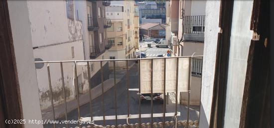 SE VENDE CASA PARA REFORMAR EN LA COVA SANTA - CASTELLON