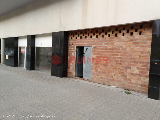  LOCAL COMERCIAL EN ALQUILER EN LA VERNEDA I LA PAU - BARCELONA 