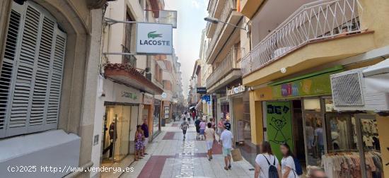 OPORTUNIDAD LOCAL COMERCIAL EN ALQUILER EN EL CENTRO DE CALELLA, BARCELONA REFORMADO - BARCELONA