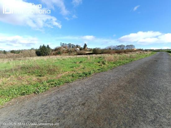 Terreno urbanizable en Ames, Piñeiro, A Rúa, de 2.800 m2 - A CORUÑA