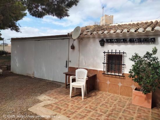 Casa rústica de 128m2 en Maria de Cope, Águilas, con 6.000 m2 de parcela, a 6 km de la playa - MUR