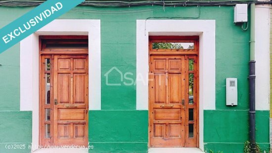 Gran inversión: edificio con dos pisos y local en Lada