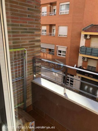 SE VENDE PISO + TRASTERO EN C/GRANADA DE 2 HABITACIONES POR 158000€