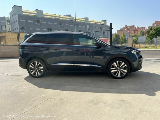 Peugeot 5008 GT-Line 1.2L PureTech 96kW (130CV) S&S - Parla