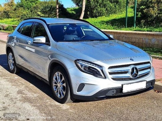  Mercedes Clase GLA GLA 200 CDI  GPS Piel LED  de 2016 con 72.000 Km por 20.900 EUR. en Granada 