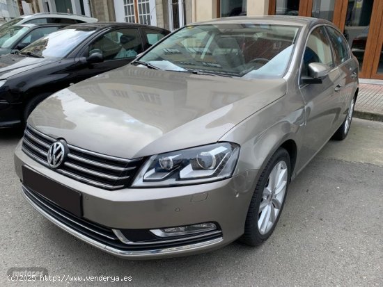 Volkswagen Passat 2.0 tdi bluemotion 143cv 6 velocidades highline de 2012 con 240.307 Km por 11.800 