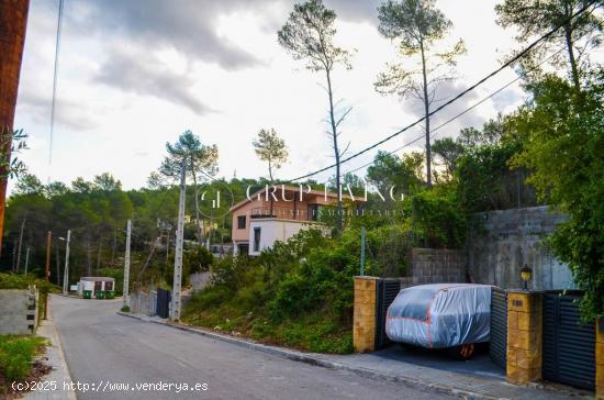 TERRENO EN LAS COLINAS - BARCELONA